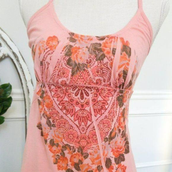 Decree Racer Back Floral Halter Top is Peachy! - Picture 4 of 6